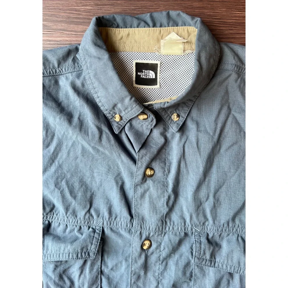 The North Face Mens Blue Nylon Long Sleeve Hiking Fishing Shirt Ventilated Small